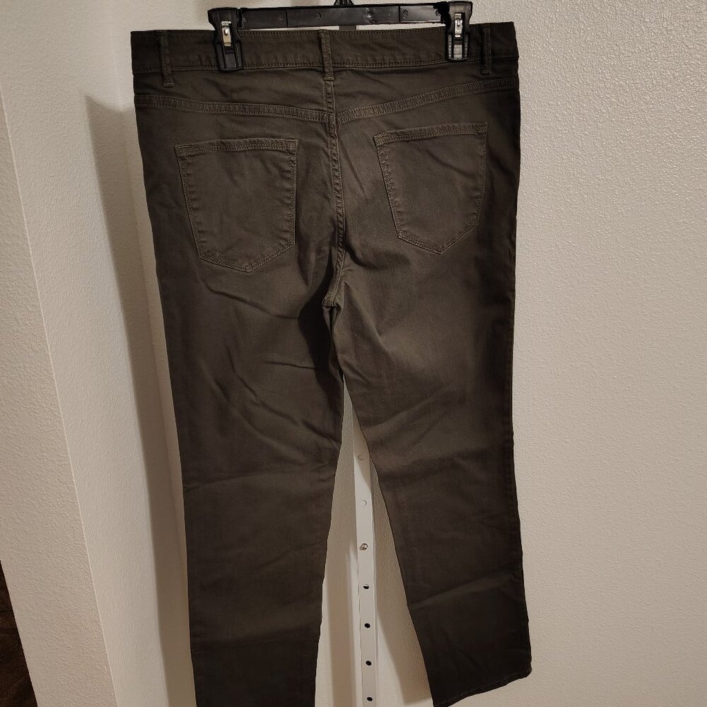 Sonoma Life + Style Women's Jeans Size 12 Straight Mid Rise Cotton Spandex Denim